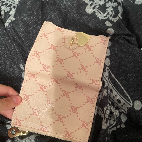 Juicy couture wallet - Picture 5 of 7